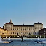 Centro Torino Elegante E Moderno Bilocale