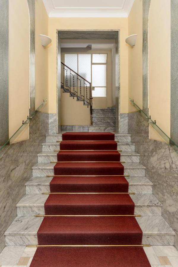 Centro Elegante E Moderno Bilocale *